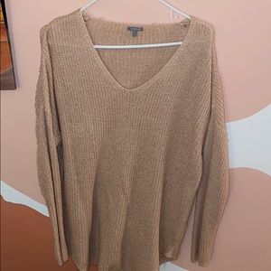Thin soft pink sweater
